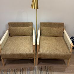 Set Of Two Chairs With Pillows 