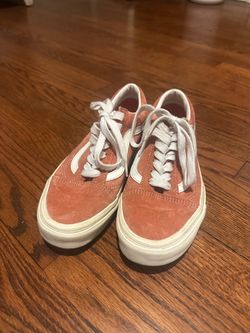 Pink velvet Vans