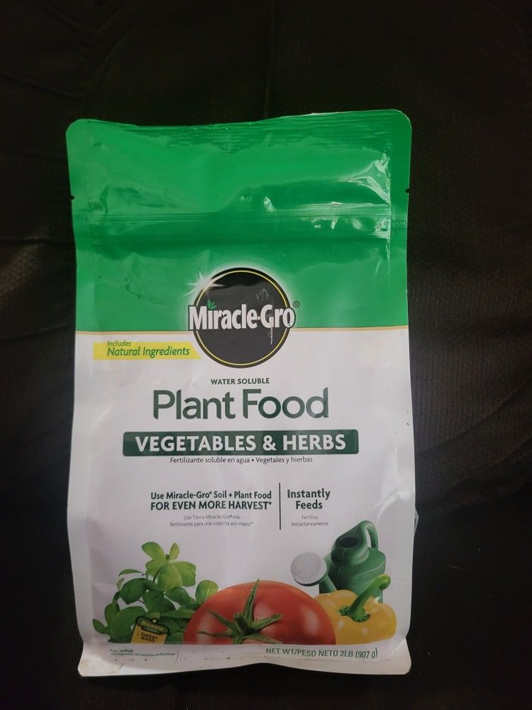 Brand New Sealed Miracle Gro Plant Food Vegetables And Herbs!