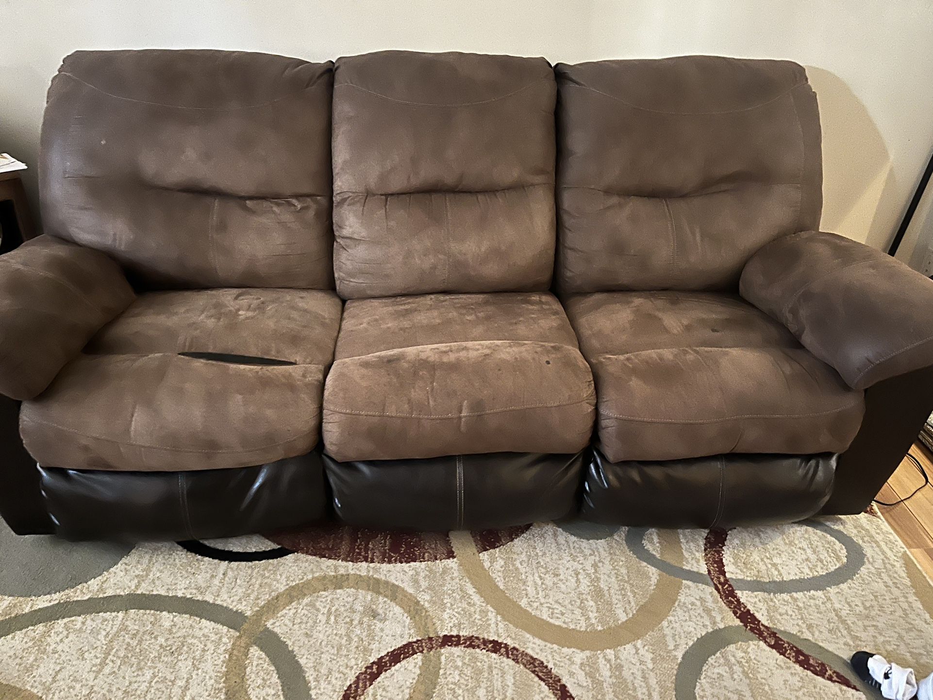 Reclining Couch/loveseat
