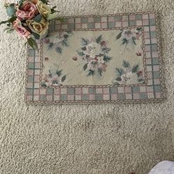Croscill  Rug 20 By 30  and Flower  Arrangement