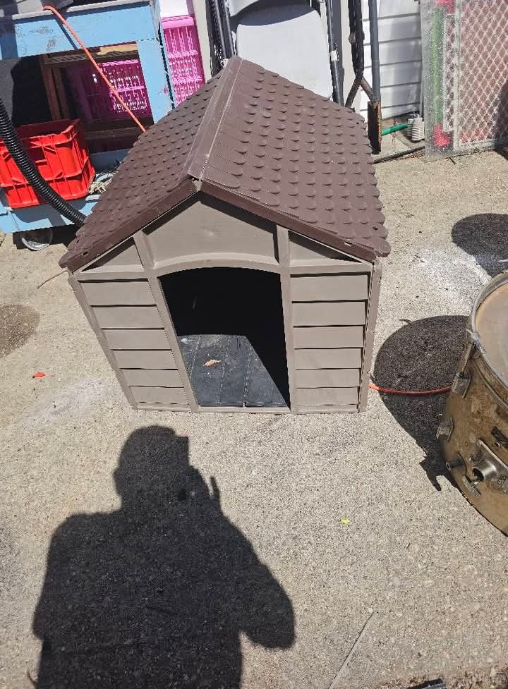 Price Is Firm Medium Sized Dog House