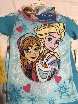 Frozen sleepwear