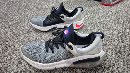 Nike joy ride knit size 10 mens