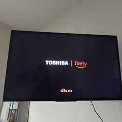 55” Toshiba Smart TV 