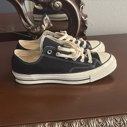 Converse Chuck 70 Low Top Vintage Canvas Black -  (Men’s 8.0)