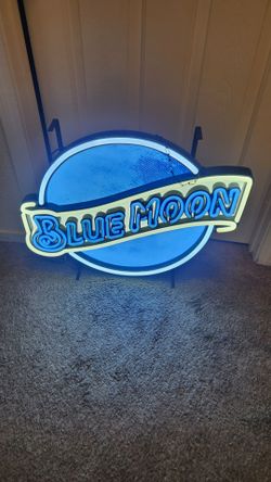 Blue Moon beer light