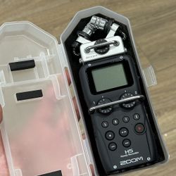 Zoom H5 Microphone Sound Recorder