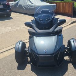 2020 CanAm Spyder Limited