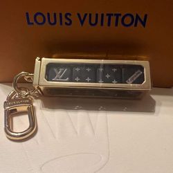 Louis Vuitton Supreme Dice Keychain 
