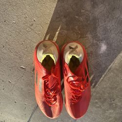 Men’s soccer shoes