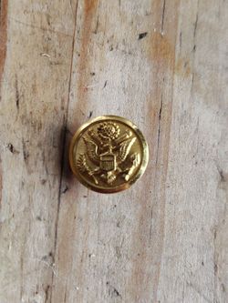 20 US Military Eagle Crest Brass Button