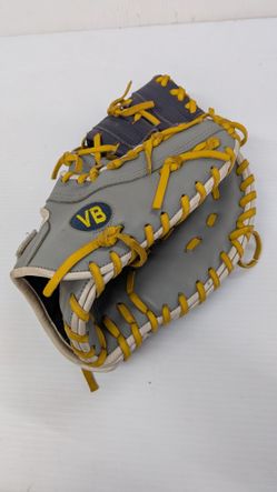 First Baseman's Glove.......$140