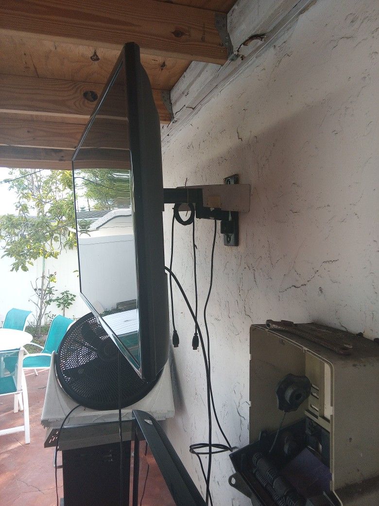 Samsung Tv 30 Inches