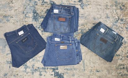 Wrangler 36x32 Men's Western Denim Jeans $20 Each Priced Separately Excellent Condition PRICE Is Firm Cash Only 