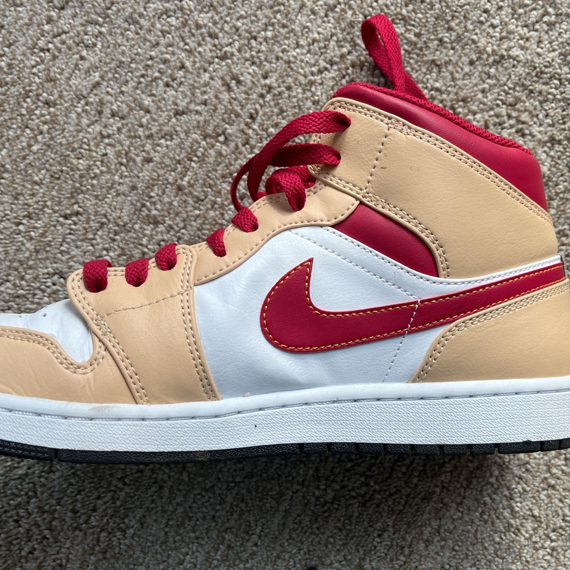 Jordan 1 Mid - Light Curry Cardinal (M.10)