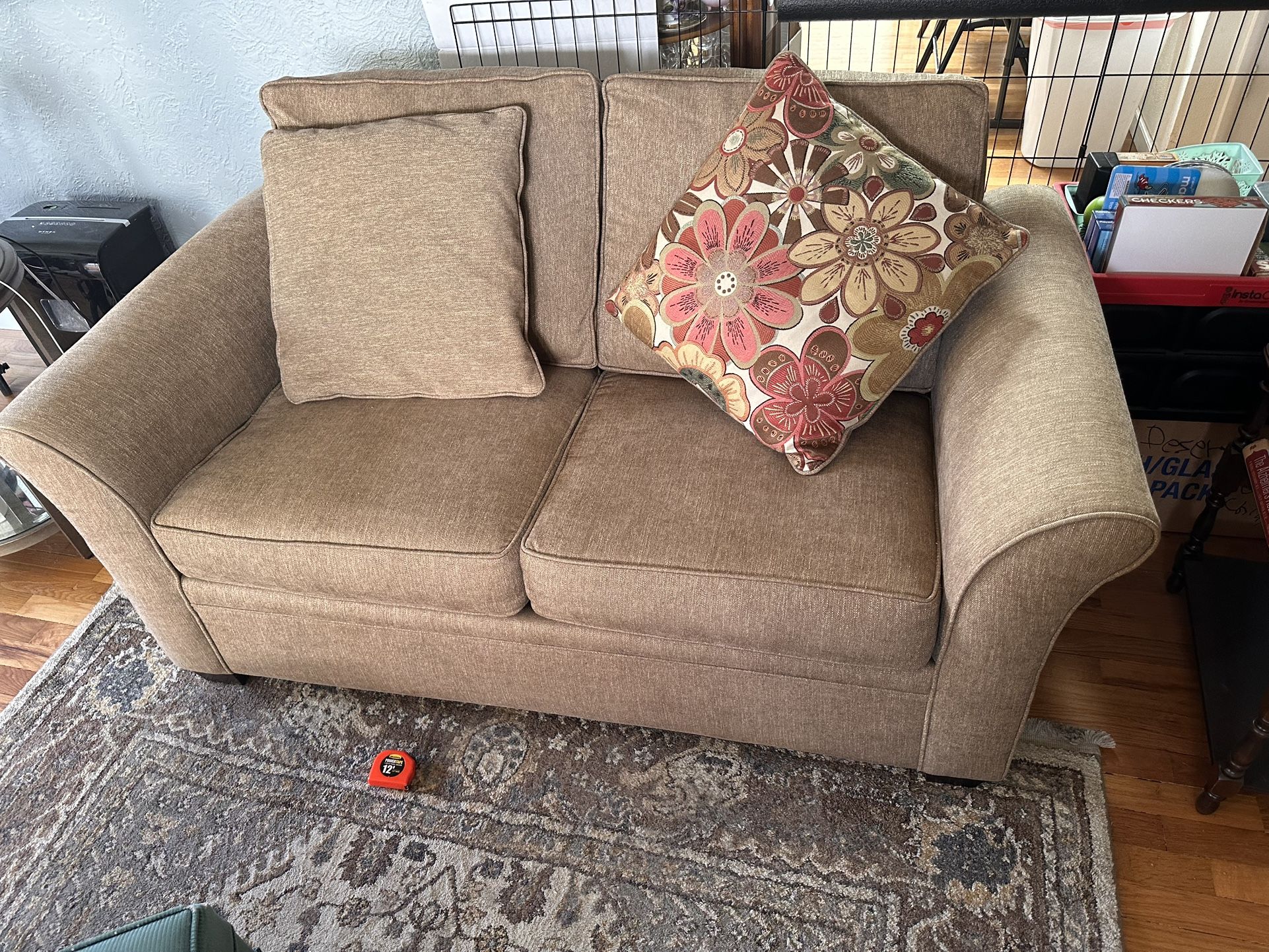 Like New Love Seat Couch