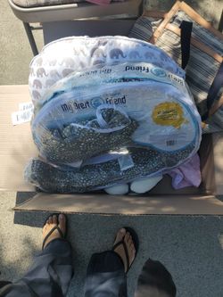 Breastfeeding Pillows