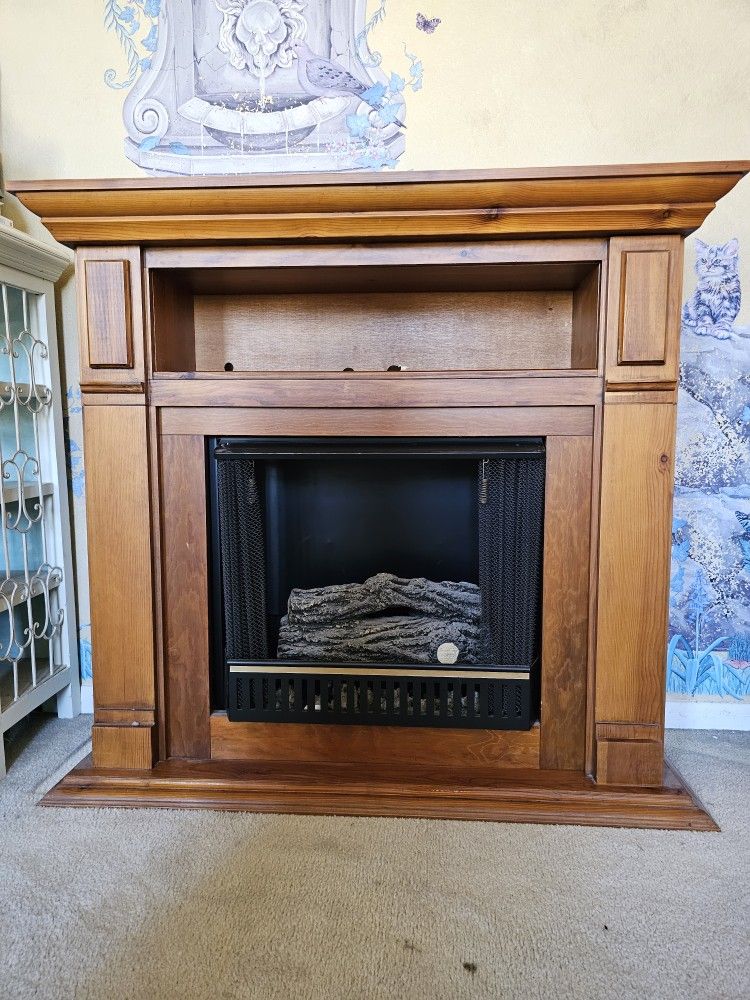 Freestanding Decorative Fireplace Shelf (Never Used)