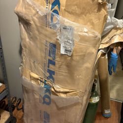 Chevy Avalanche 3 Piece Cover 