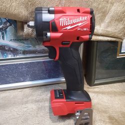 NEW MILWAUKEE M18 FUEL 3/8 IMPACT WRENCH 