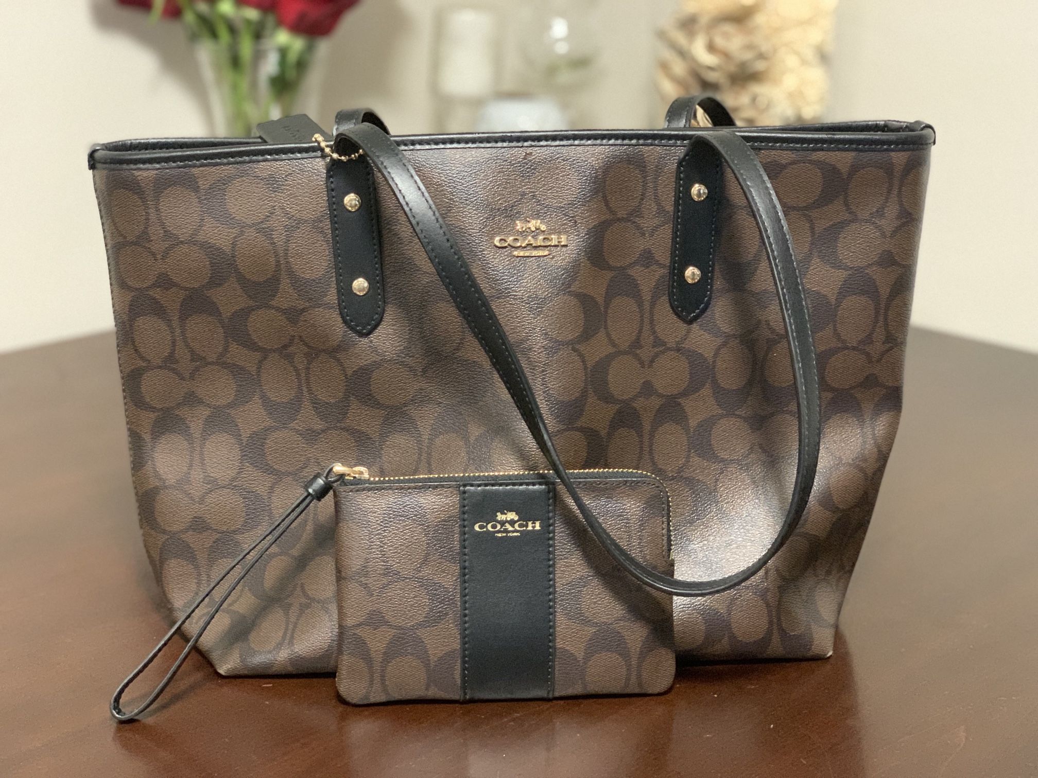 Brown Logo Coach Purse With Matching Small Wallet
