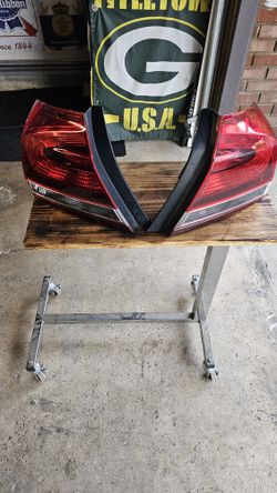 Complete Honda Civic Rear Tail Lights