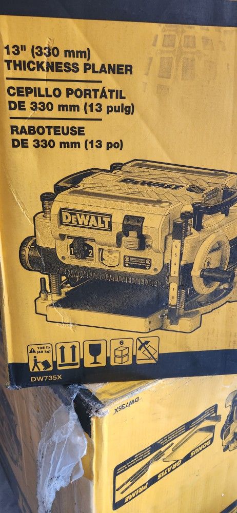 NEW DeWalt 13" Thickness Planer +BONUS 3 Blades +In feed/out feed tables