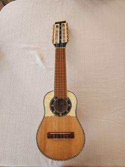 Charango - Cochabamba, Bolivia