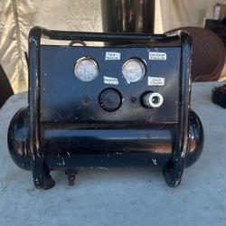 Small Air Compressor 