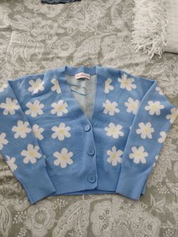 Daisy sweater