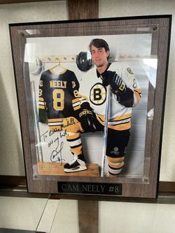 BOSTON BRUINS CAM NEELY AUTOGRAPHED PHOTO