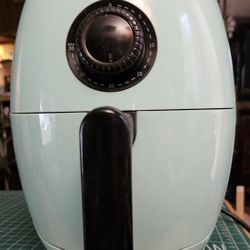 Elite Gourmet Personal Air Fryer (1.1 Qt)