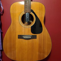 Yamaha Fg332-1 Acoustic Guitar 