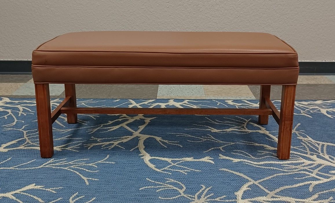 SOUTHFIELD FURNITURE
BENCH WITH LEATHER CUSHION,Dark Tan/Walnut Brown