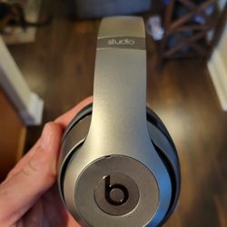 Beats Studio Wireless