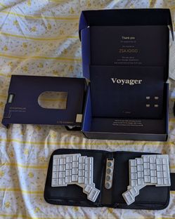 ZSA Voyager Mechanical Keyboard  - White