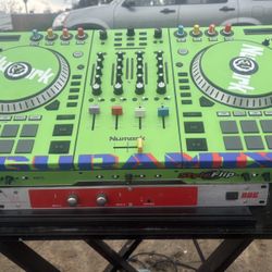 ControladornNumark NS7 ,Maximizer Costomized