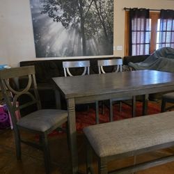 Dining Table Set. 4 Chair 1 Bench 