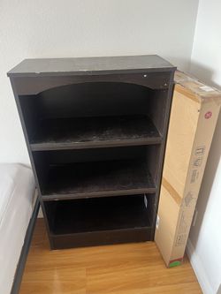 bookshelf