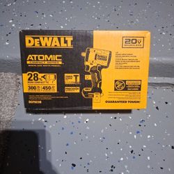Dewalt XR 3/8 Compact Impact Wrench W/ Hog Ring Anvil