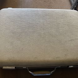 Vintage Suitcase/Briefcase 