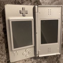 Nintendo DS Lite