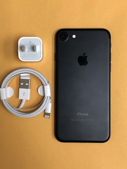 iPhone 7 32GB Factory Unlocked