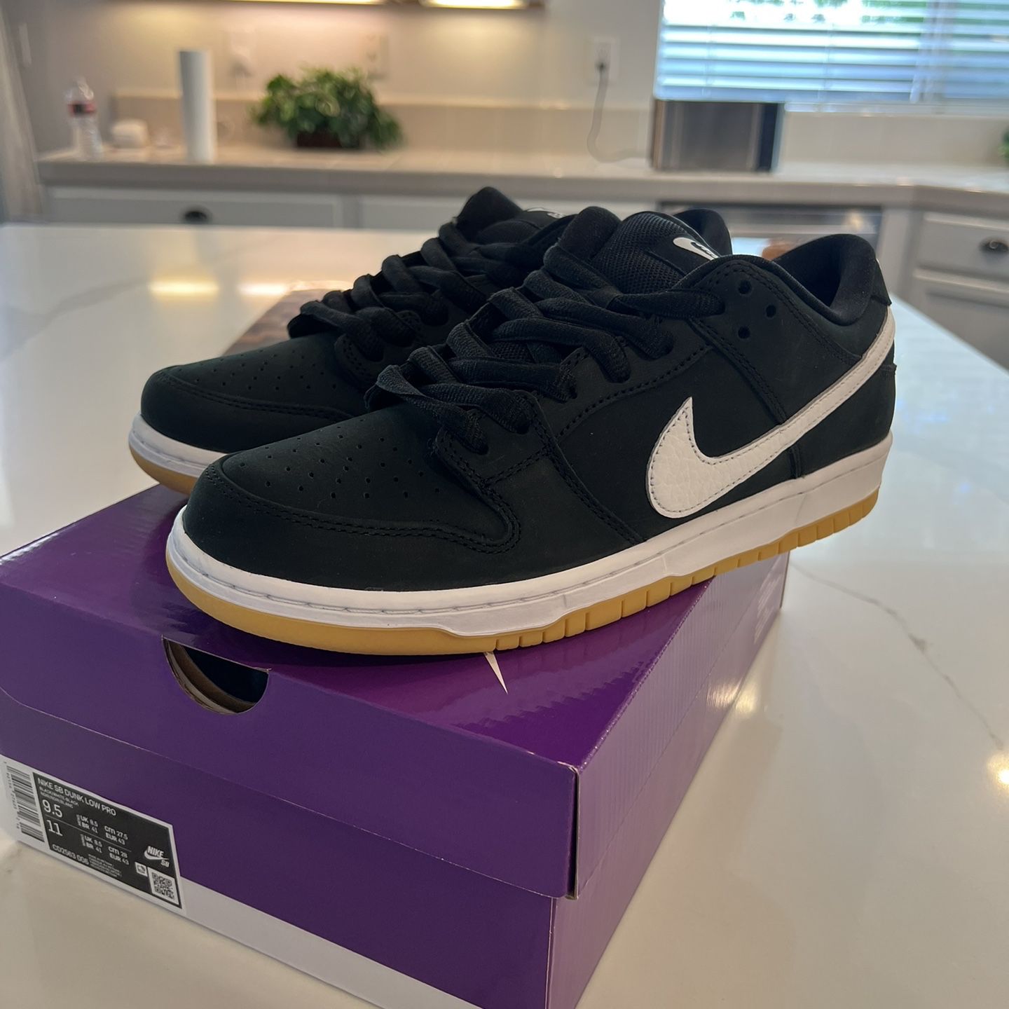 Nike SB Dunk Low Pro Black Gum! Brand New! Size 9.5 for Sale in El ...