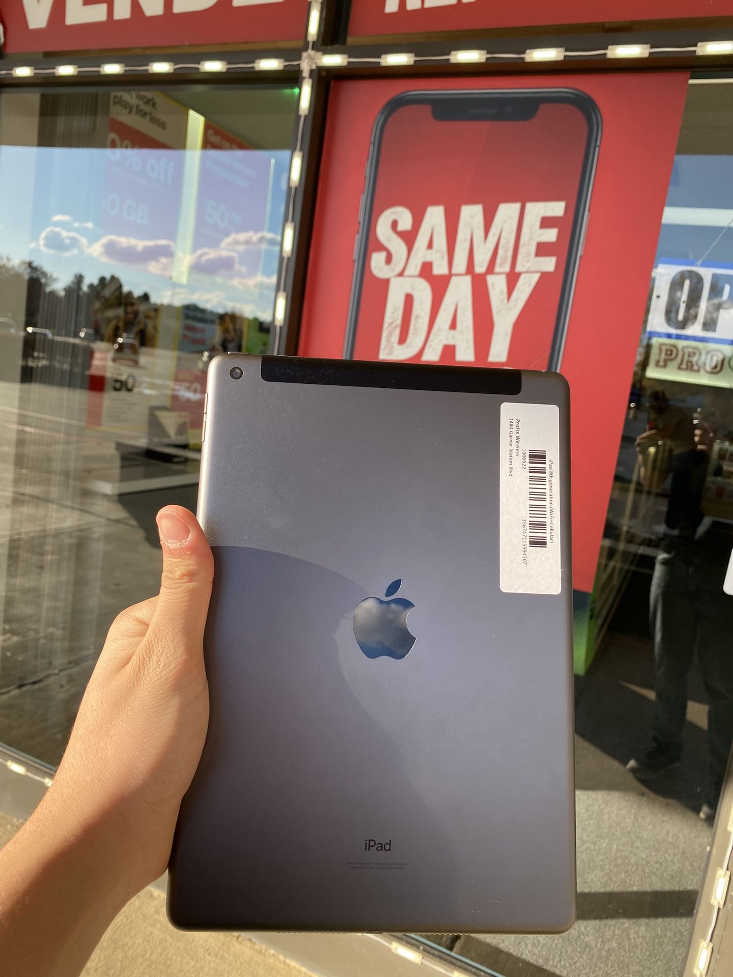 iPad 8th generation (WiFi+Cellular) - $85 to start (Financing)