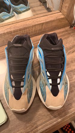Yeezy 700, 6 men