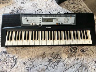 Yamaha PSR-E213 Electronic Keyboard