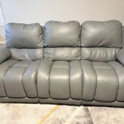 Greyson Reclining Sofa With Lumbar And Adj Headrest 