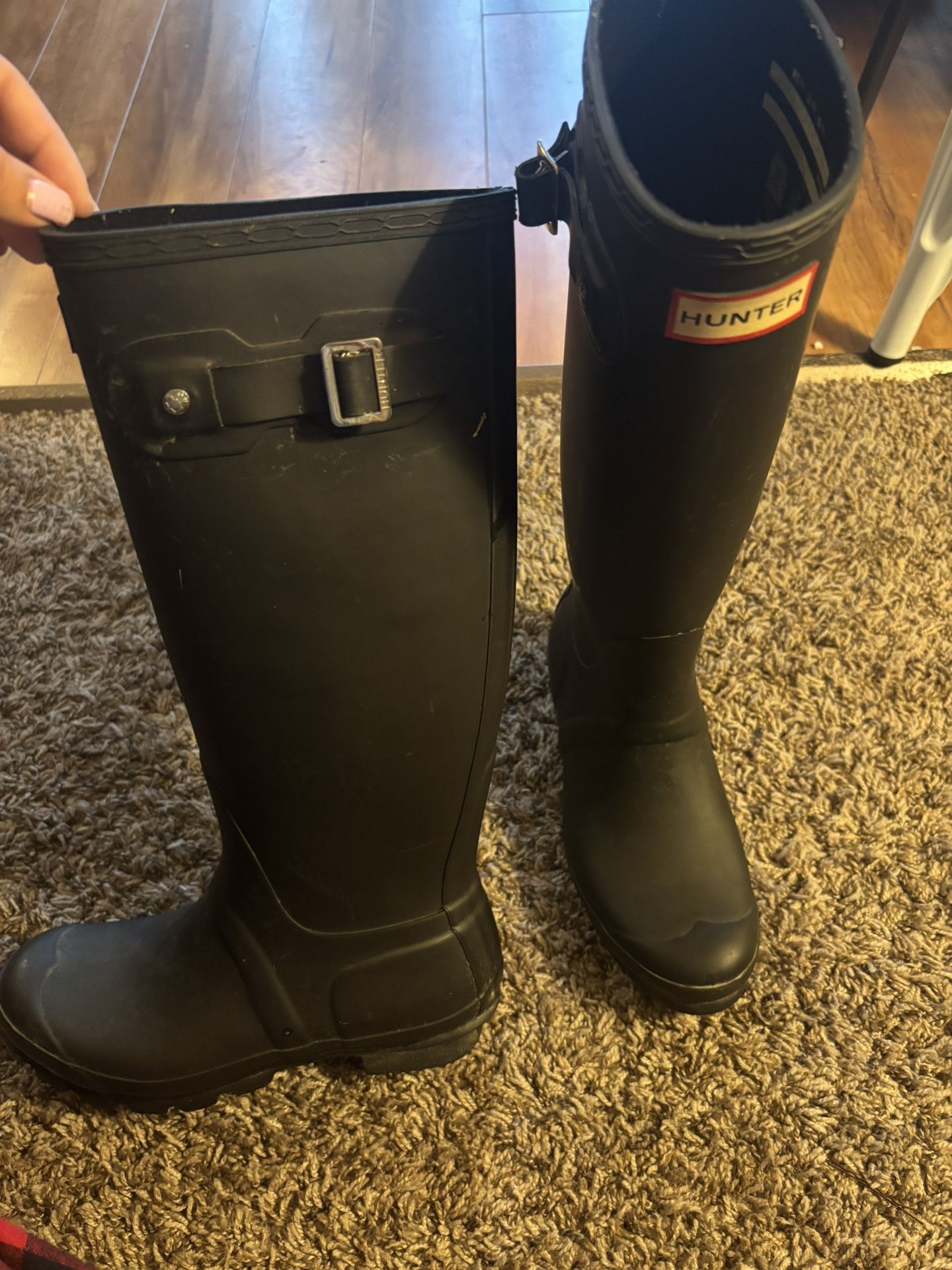 Women’s Size 7 Black Hunter Rain Boots